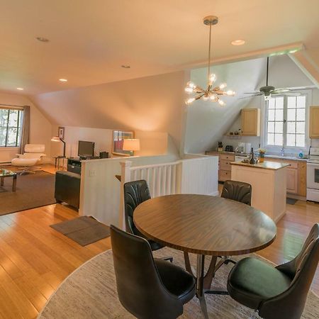 The Carriage House Loft Daire Kingston Dış mekan fotoğraf