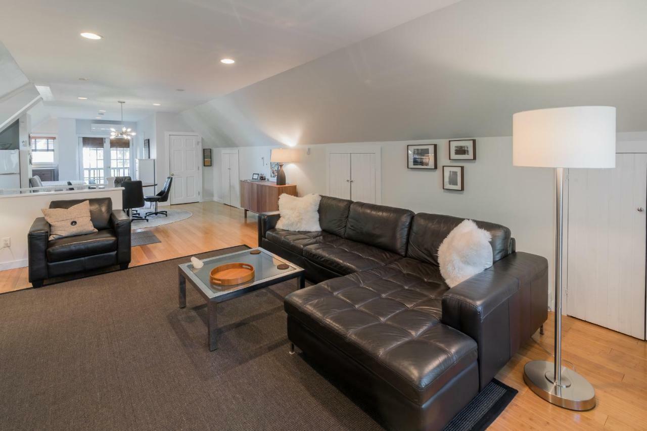 The Carriage House Loft Daire Kingston Dış mekan fotoğraf