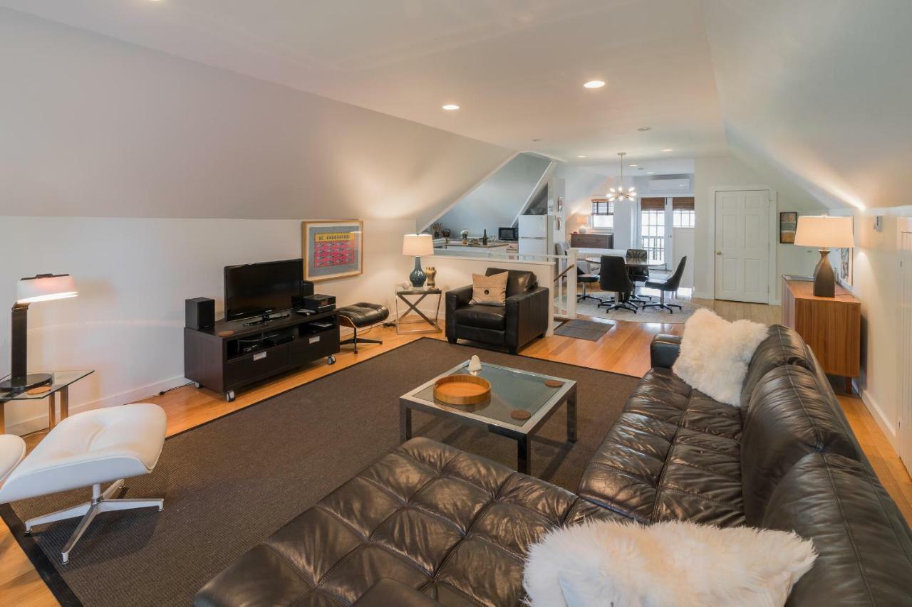 The Carriage House Loft Daire Kingston Dış mekan fotoğraf