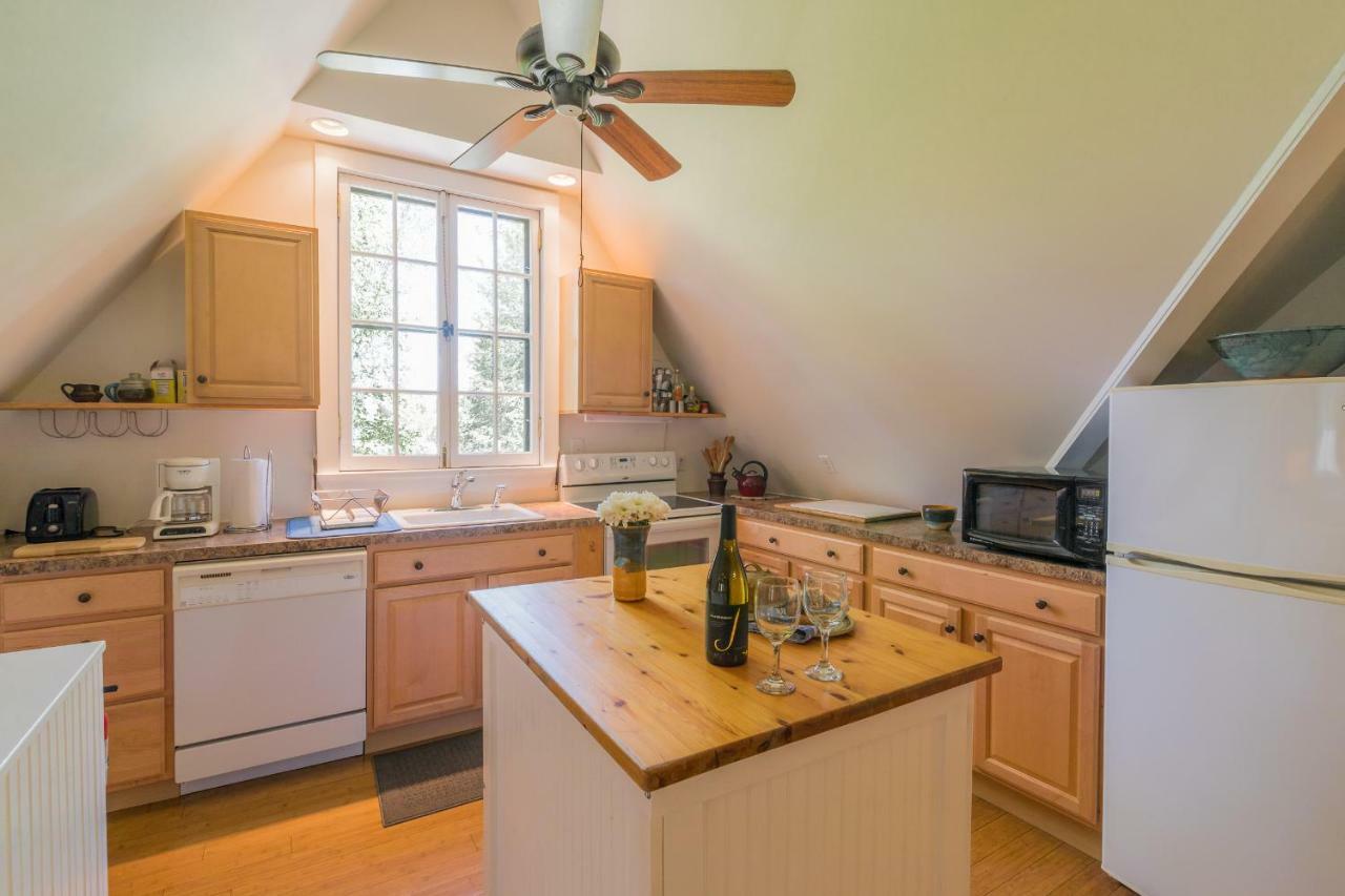 The Carriage House Loft Daire Kingston Dış mekan fotoğraf