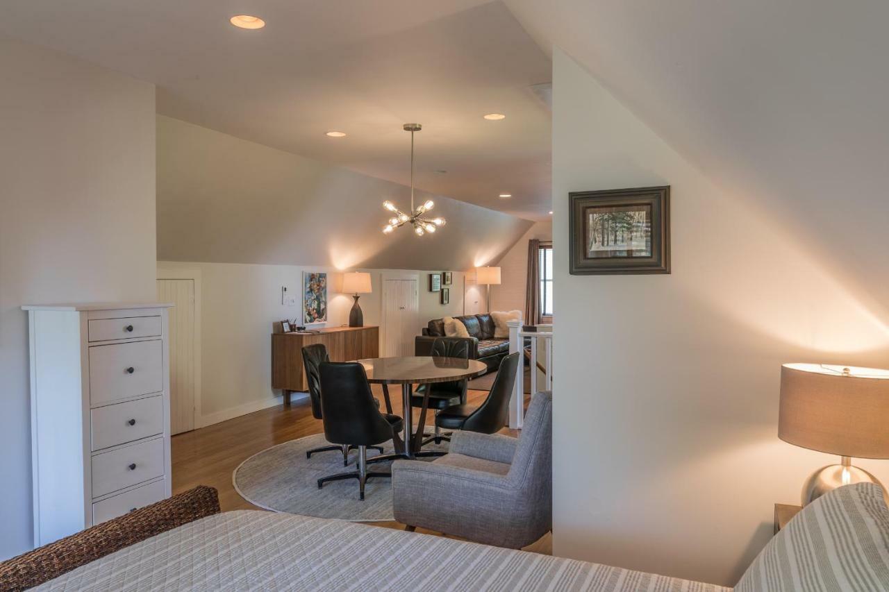 The Carriage House Loft Daire Kingston Dış mekan fotoğraf